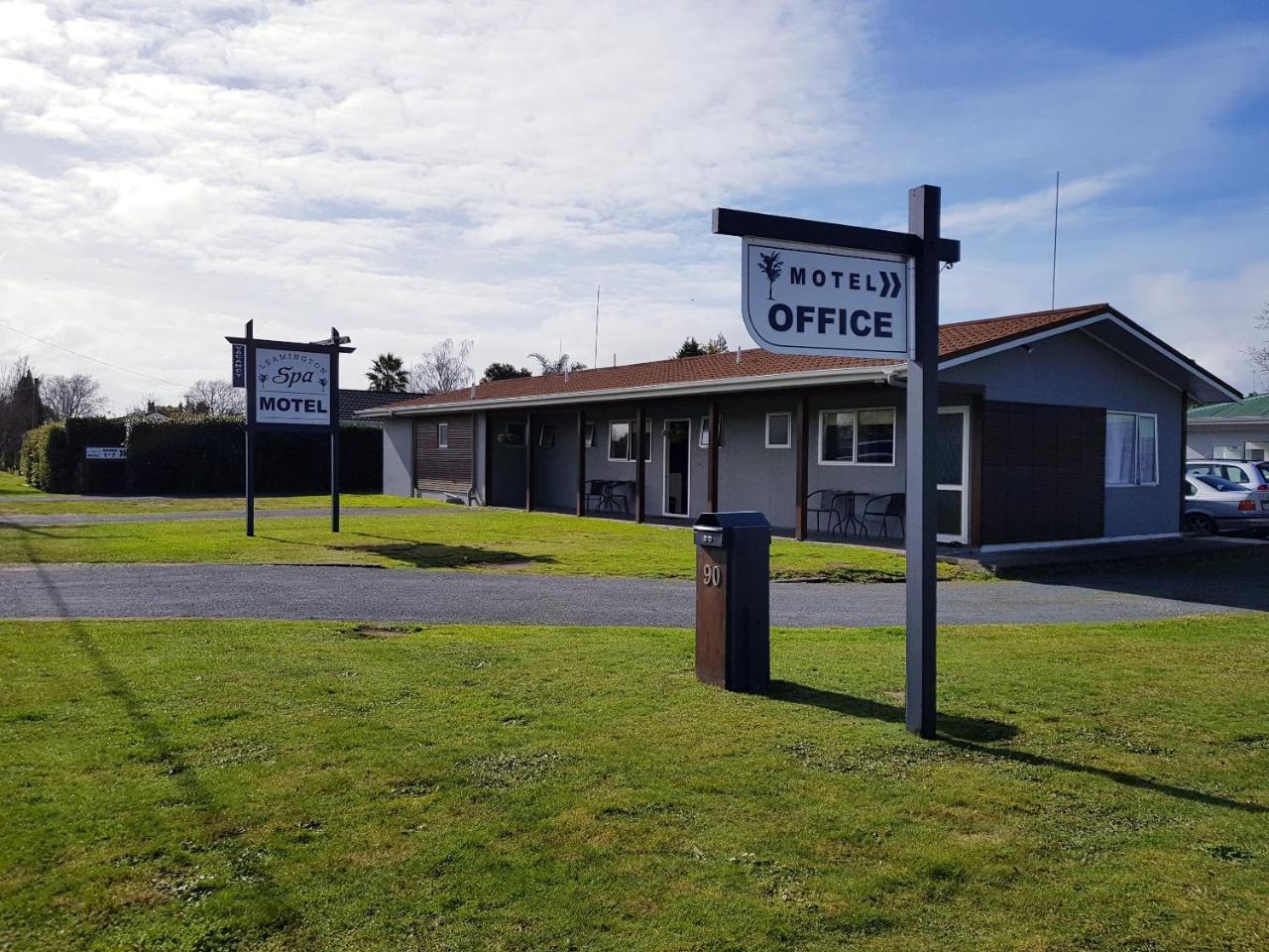 Leamington Spa Motel Cambridge Ngoại thất bức ảnh